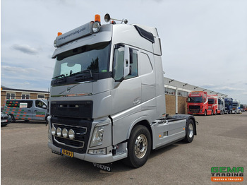 Xe đầu kéo VOLVO FH 460