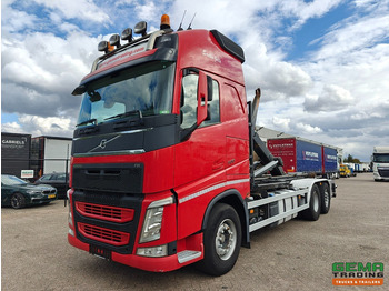 Xe tải nâng móc VOLVO FH 500