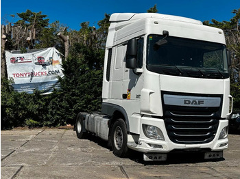 Xe đầu kéo DAF XF 460