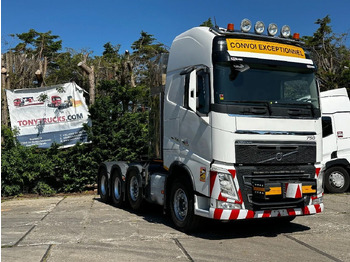 Xe đầu kéo VOLVO FH16 750