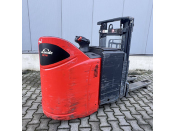 Máy xếp chồng LINDE