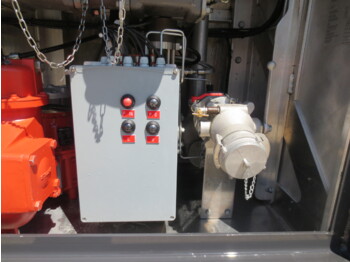 Xe bồn SCANIA G370: hình 4