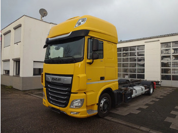 Xe chở container/ Xe tải hoán đổi thân DAF XF 480