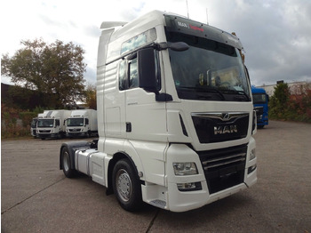 Xe đầu kéo MAN TGX 18.470