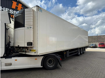 Sơ mi rơ moóc đẳng nhiệt SCHMITZ SKO