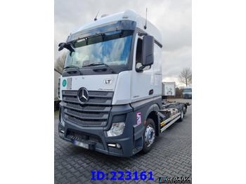 Xe tải khung gầm MERCEDES-BENZ Actros 2542