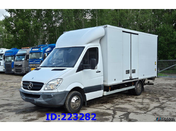 Xe tải hộp MERCEDES-BENZ Sprinter 516