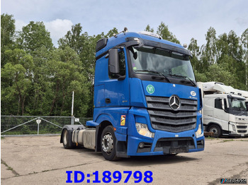 Xe đầu kéo MERCEDES-BENZ Actros 1845