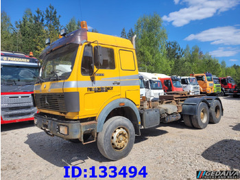 Xe đầu kéo MERCEDES-BENZ SK 2544