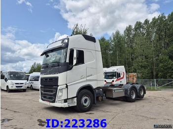 Xe tải khung gầm VOLVO FH13 540