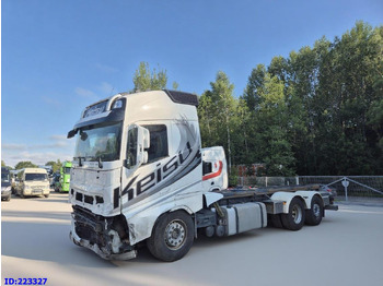 Xe tải khung gầm VOLVO FH13