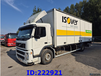 Xe tải hộp VOLVO FM9 260