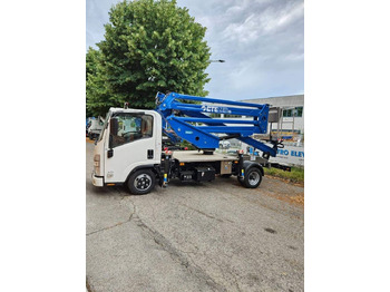 Nền bục trên không gắn trên xe tải