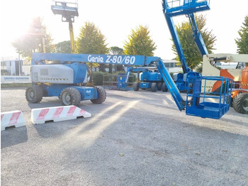 Xe nâng người nhiều khớp nối GENIE