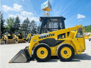 Máy xúc lật đa năng KOMATSU SK714