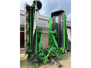 Máy cắt cỏ JOHN DEERE