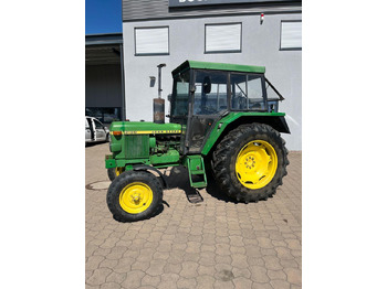 Máy cày JOHN DEERE 2130