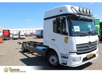 Xe tải khung gầm MERCEDES-BENZ Atego 1224