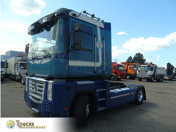 Xe đầu kéo RENAULT Magnum 460