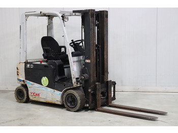 Xe nâng điện TCM