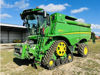 Máy gặt đập JOHN DEERE S780