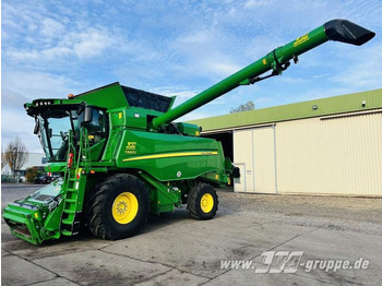 Máy gặt đập JOHN DEERE T660