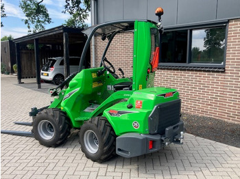 Máy xúc lật mini gấp khúc mới AVANT 635i TDL+: hình 3