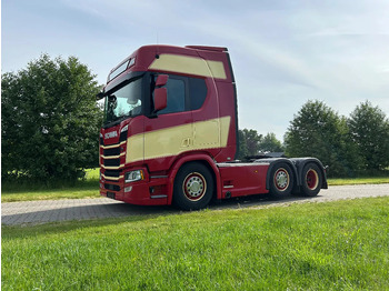 Xe đầu kéo SCANIA R 500