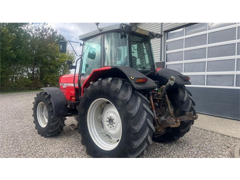 Máy cày Massey Ferguson 8120 DYNA 4 Med frontlift: hình 3 Máy cày Massey Ferguson 8120 DYNA 4 Med frontlift: hình 3
