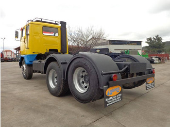 Xe đầu kéo Volvo F 89 Volvo F896X2: hình 4