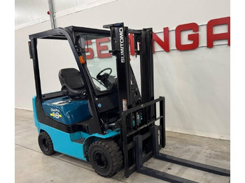 Xe nâng