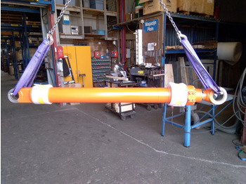 Xi lanh thủy lực HITACHI