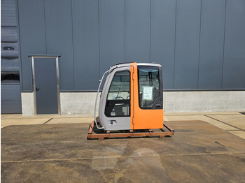 Cabin HITACHI