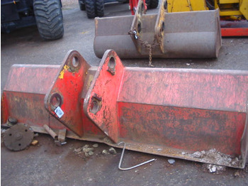 Gầu xúc lật