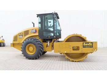 Máy đầm CATERPILLAR CS66B