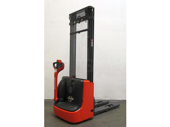 Máy xếp chồng LINDE L12