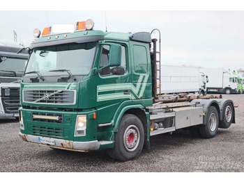 Xe tải nâng móc VOLVO FM 400