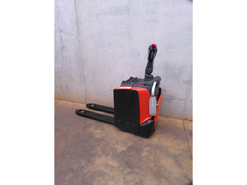Xe tải nâng pallet BT