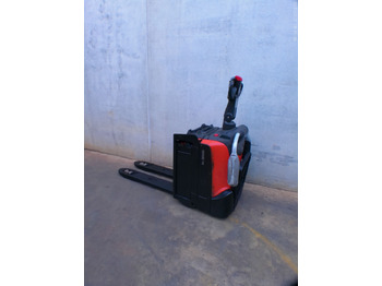 Xe tải nâng pallet BT
