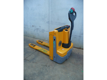 Xe tải nâng pallet JUNGHEINRICH EJE