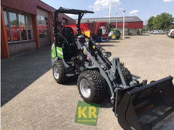 Máy xúc lật mini gấp khúc mới Giant G2200E: hình 2