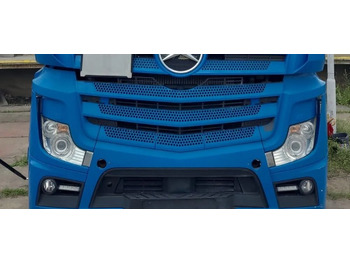 Thân xe và ngoại thất