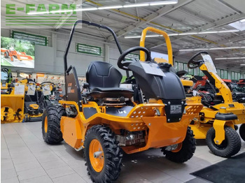 Máy cắt cỏ