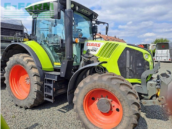 Máy cày CLAAS Arion 530