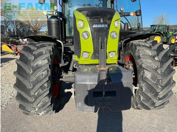 Máy cày CLAAS Arion 650