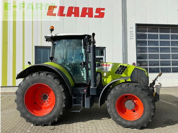 Máy cày CLAAS Arion 650