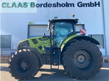 Máy cày CLAAS Axion 830