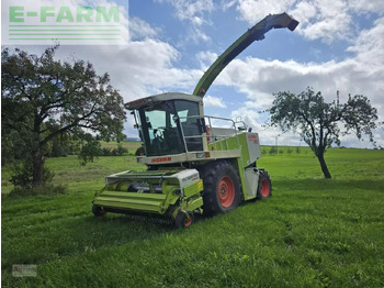 Máy gặt đập thức ăn gia súc CLAAS Jaguar 840