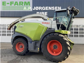 Đính kèm máy gặt đập thức ăn gia súc CLAAS Jaguar 950