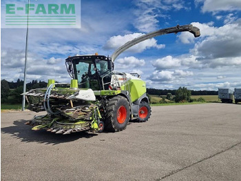 Máy gặt đập thức ăn gia súc CLAAS Jaguar 970